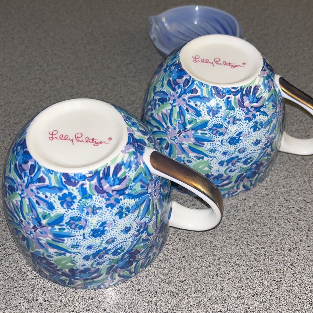 Lilly Pulitzer ceramic mugs. Set of two.  12oz size - Picture 12 of 15